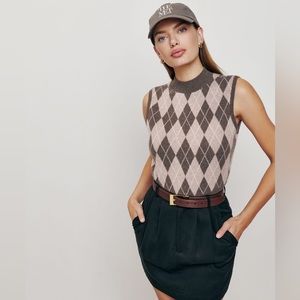 NWT Reformation corso cashmere sweater vest - toast